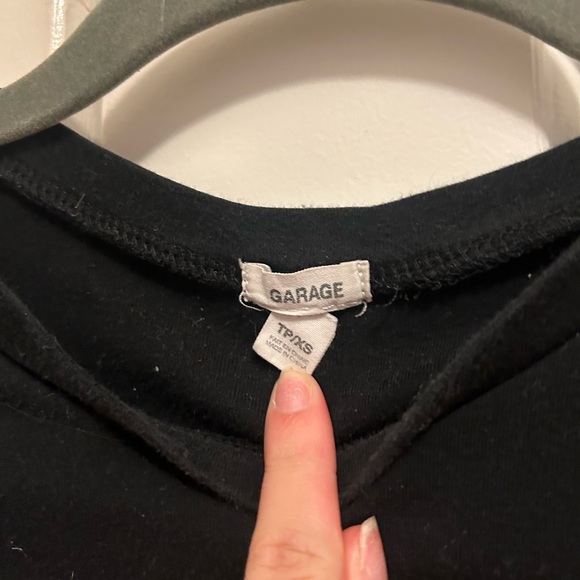 Garage tee - Picture 2 of 3